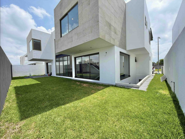 ESTADO DE MEXICO, 4 Bedrooms Bedrooms, 4 Rooms Rooms,0,Casa,En venta,0,1555